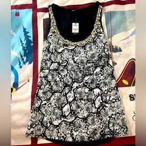 Express XS White Black Animal Print Snakeskin Sleeveless Rhinestone Tank Blouse.